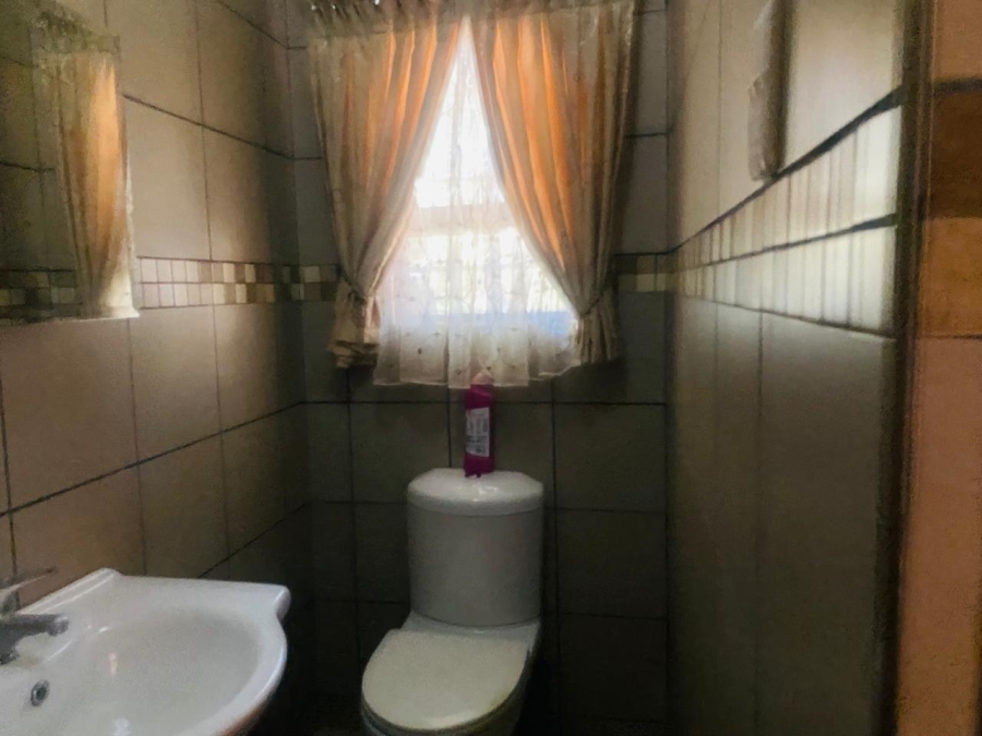 4 Bedroom Property for Sale in Sasolburg Ext 11 Free State